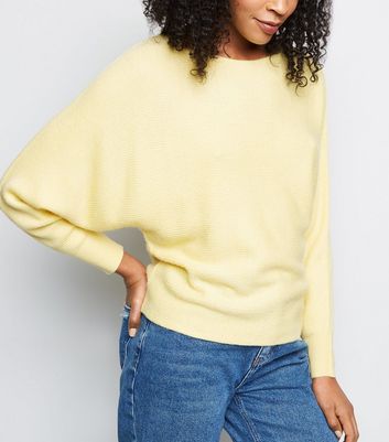 Yellow batwing jumper sales