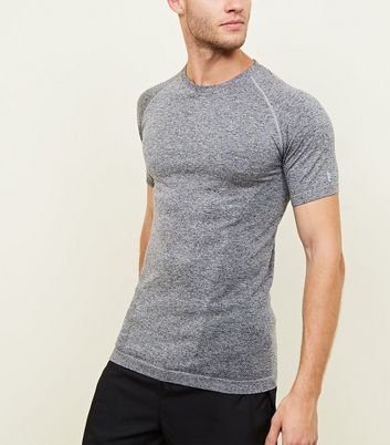 grey muscle fit t shirt