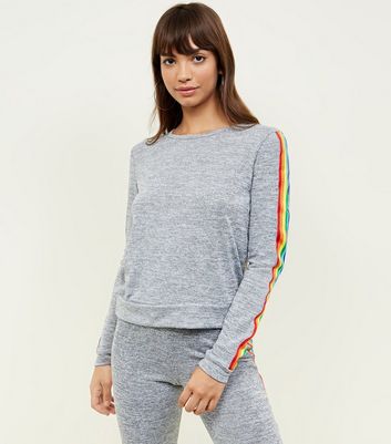 grey rainbow sweatshirt