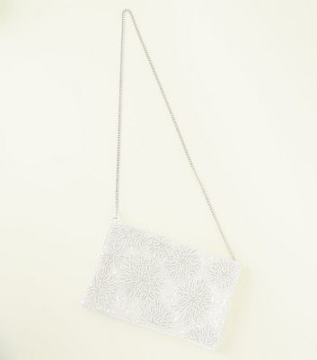 cream clutch bag new look