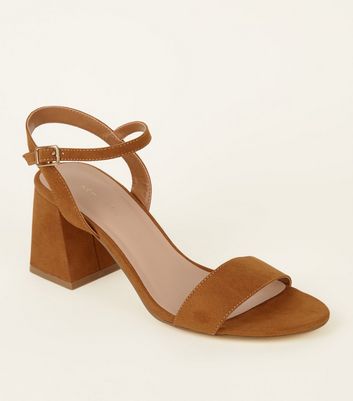 New Look Wide Fit plaited block heeled sandals in tan | ASOS | Fashion heels,  Sandals heels, Heels