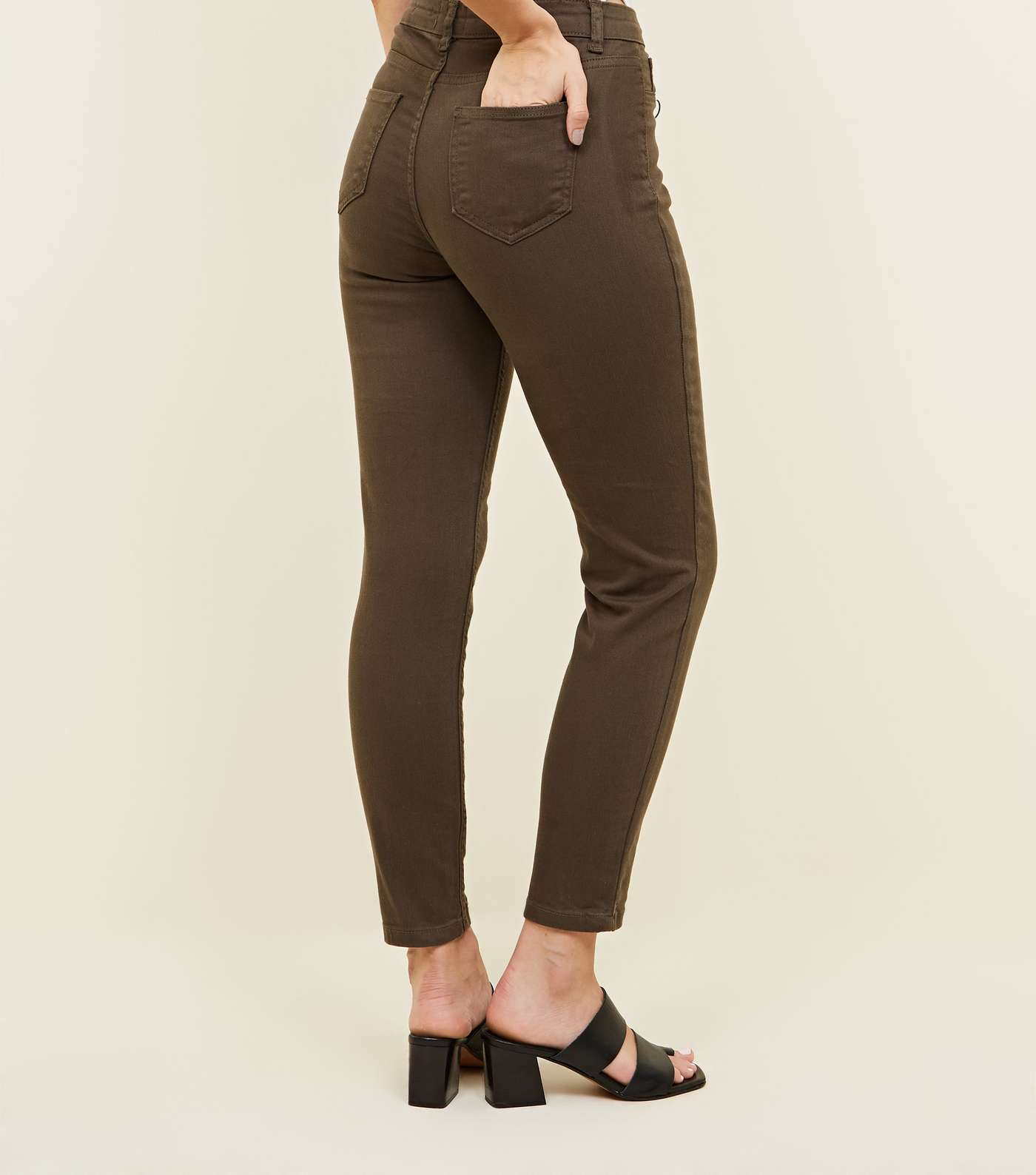 Khaki Ankle Grazer Skinny Jenna Jeans Image 3