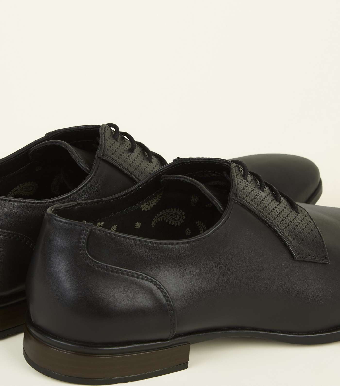 Black Embossed Shoes Image 4