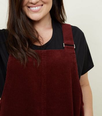 Curves Burgundy Corduroy Pocket Front Pinafore Dress New Look