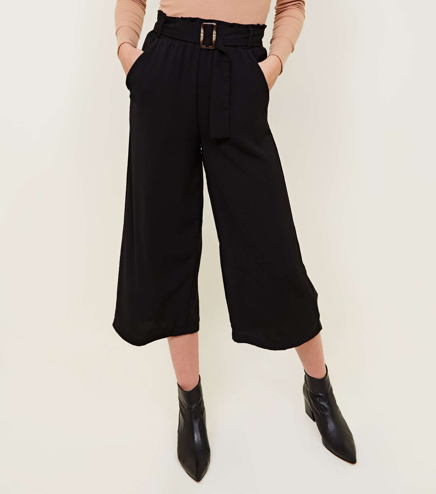 Black Cropped Waist Buckle Culottes  Image 2