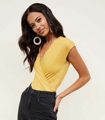 Mustard yellow wrap top online