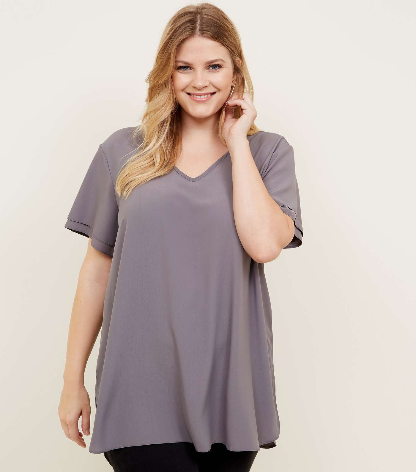 Curves Grey Tiered Sleeve Tunic Top Image 5