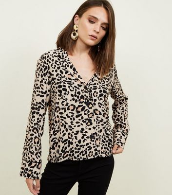 leopard shirt with jeans