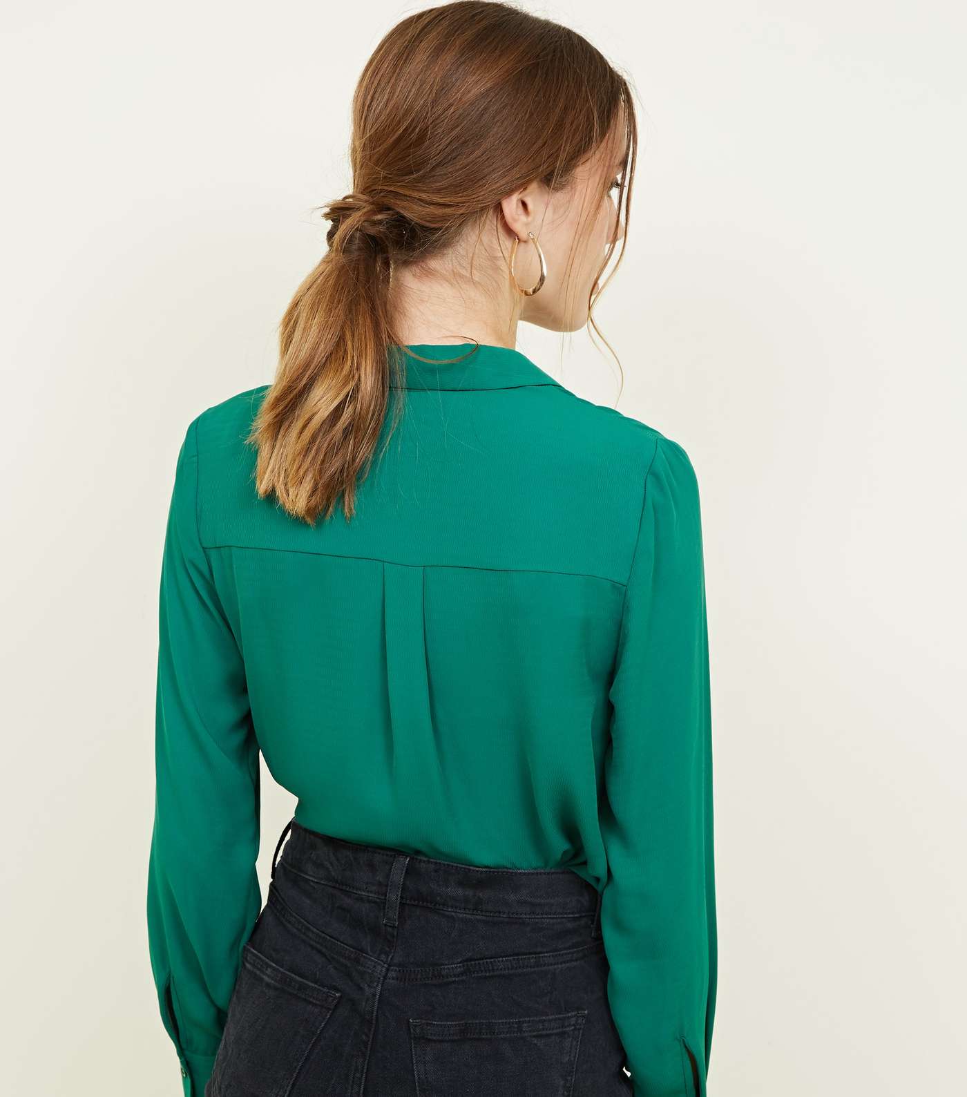 Green Pocket Front Crepe Shirt Image 3