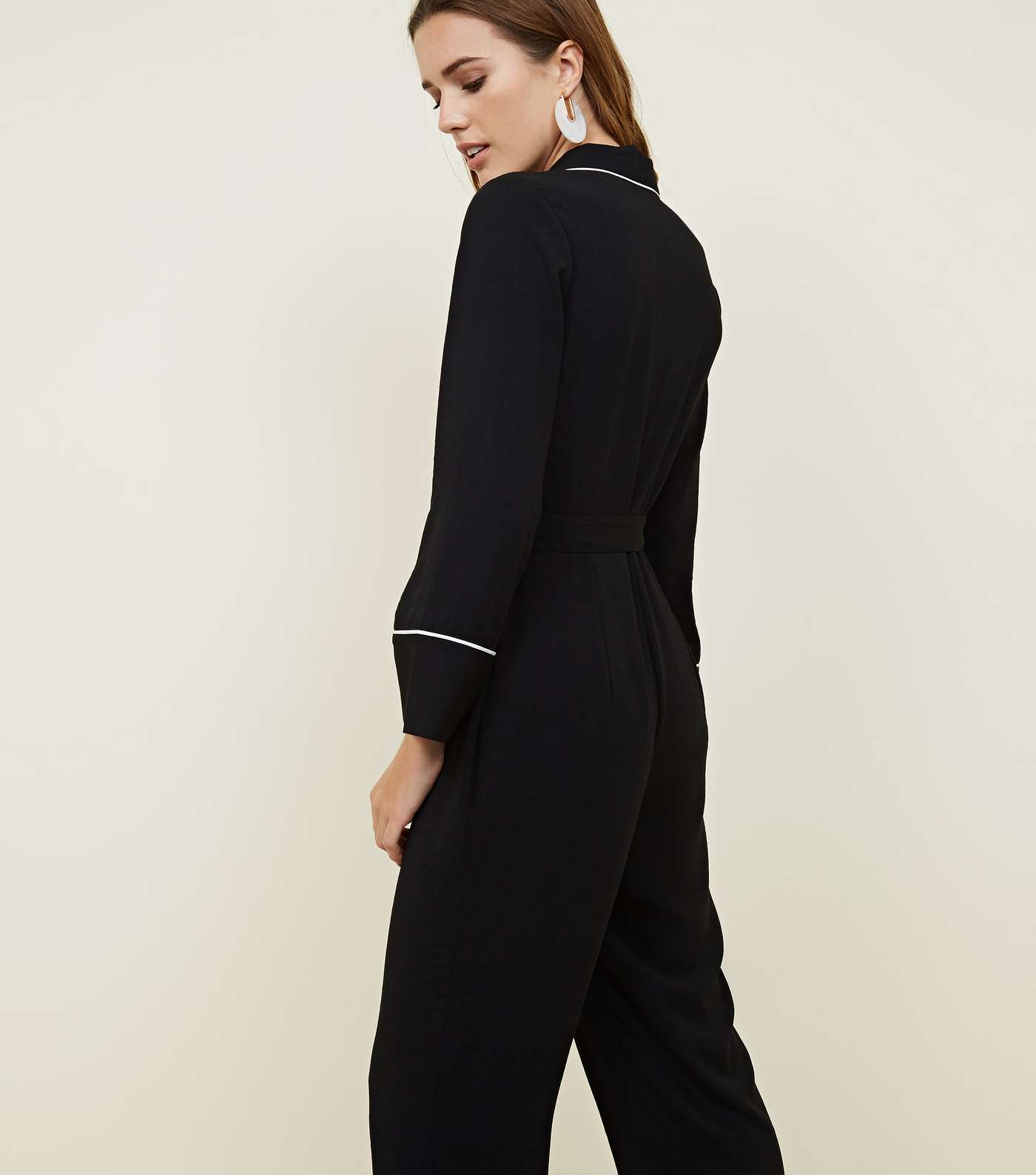 Black Contrast Piping Long Sleeve Belted Jumpsuit Image 5
