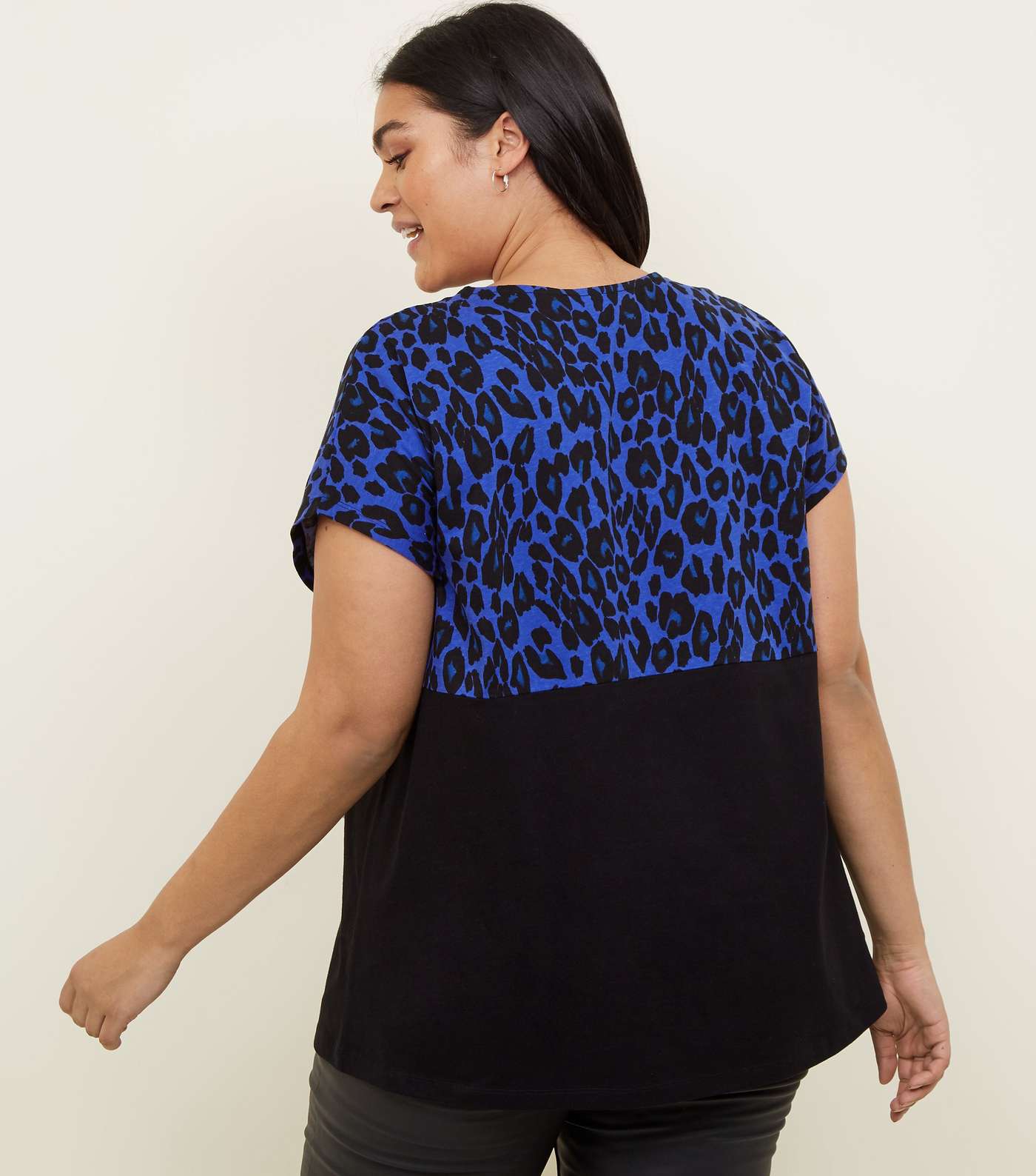 Curves Blue Leopard Print Colour Block T-Shirt Image 5