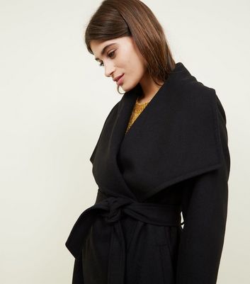 black wrap coats