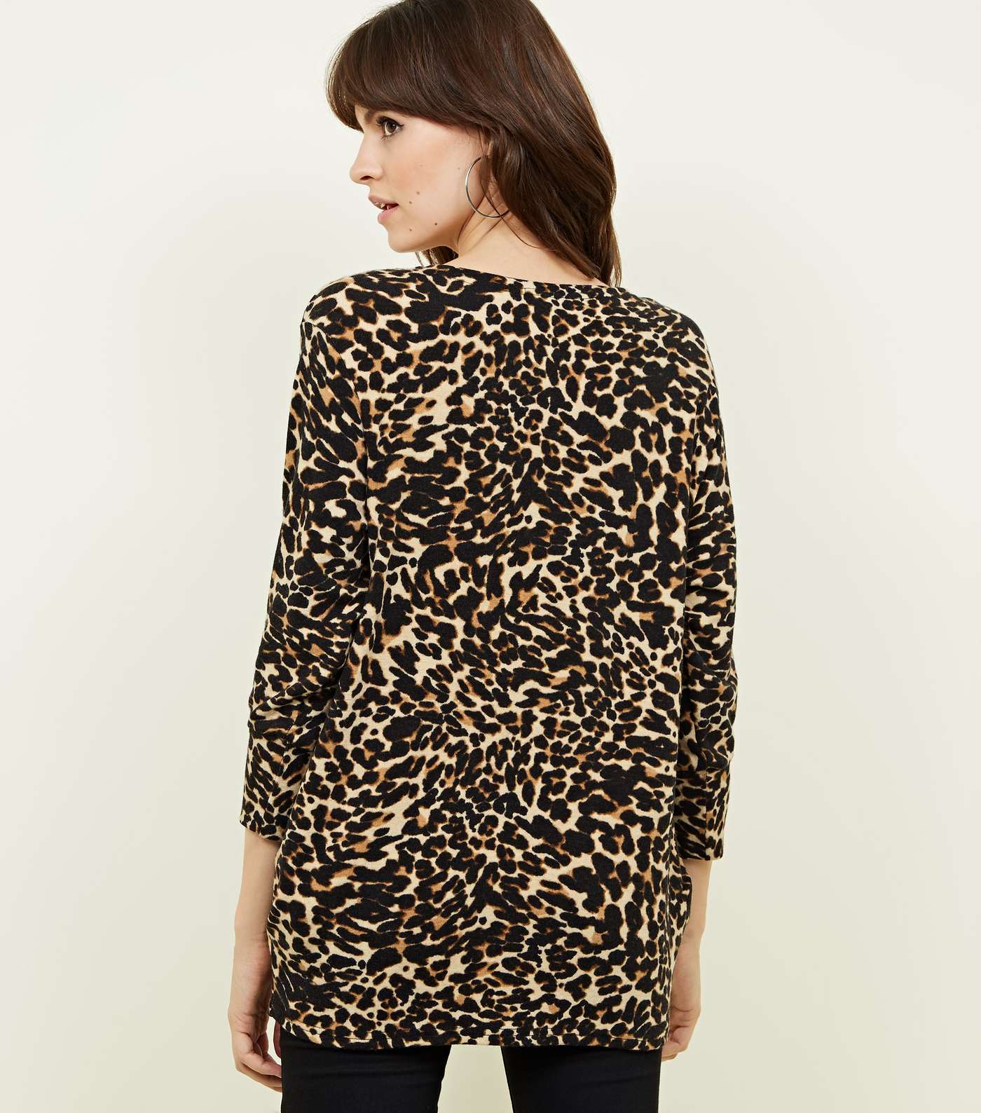 Cameo Rose Brown Leopard Print 3/4 Sleeve Top  Image 3