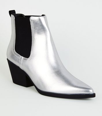 chelsea boots silver