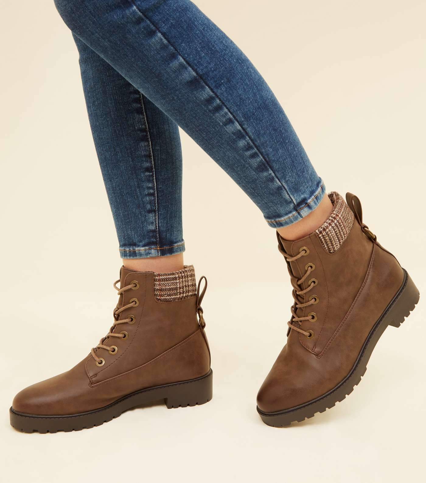 Brown Check Cuff Flat Lace Up Boots Image 2