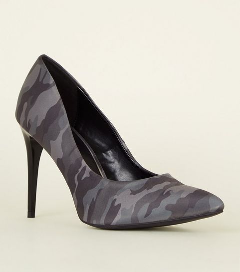 Women S Shoes Las Heels Wedges New Look Khaki And Grey Camo Courts