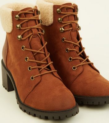 ladies tan lace up boots