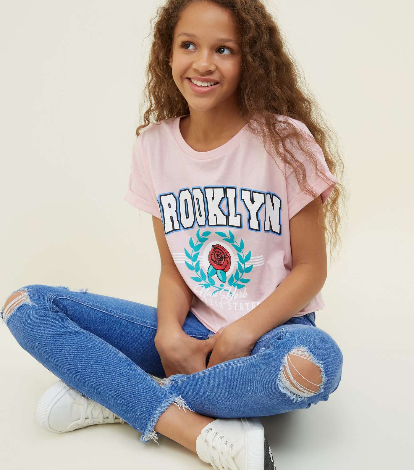 Girls Pink Brooklyn Crest Logo T-Shirt Image 5