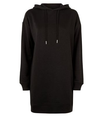 black long sleeve hoodie