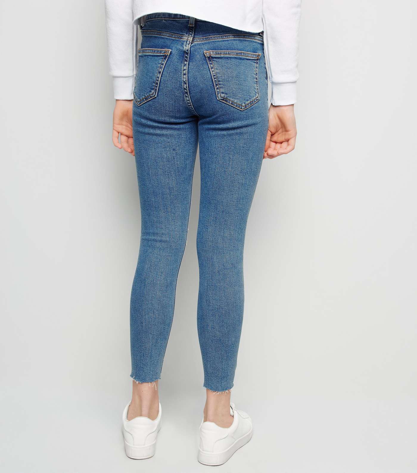Girls Pale Blue Utility Pocket Ripped Skinny Jeans Image 3