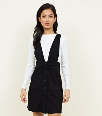 new look black pinafore