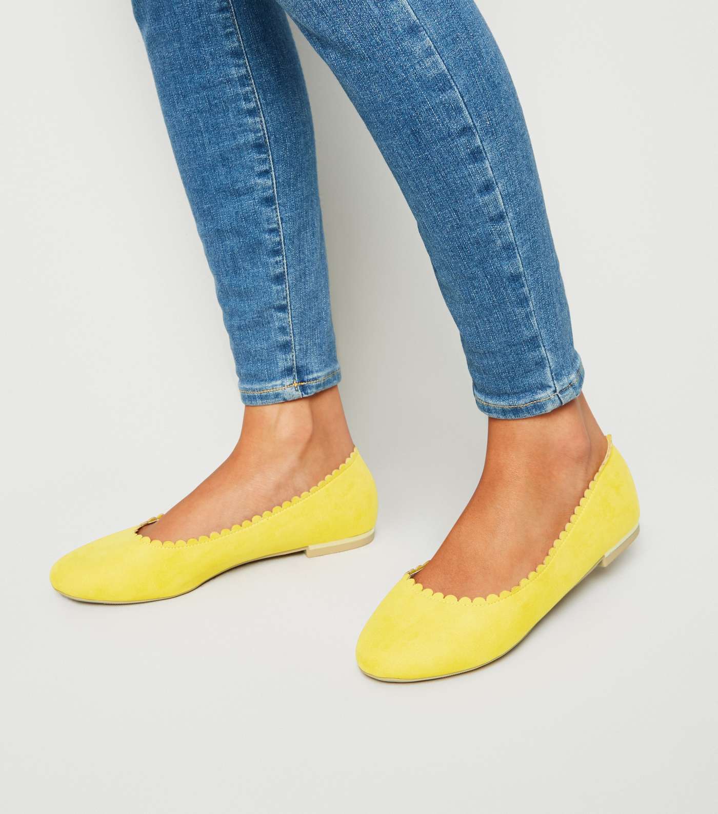 Wide Fit Yellow Scallop Edge Ballet Pumps Image 2