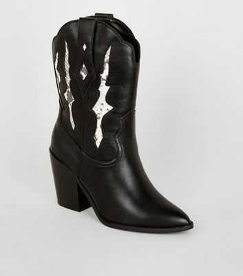 short cowboy boots for ladies