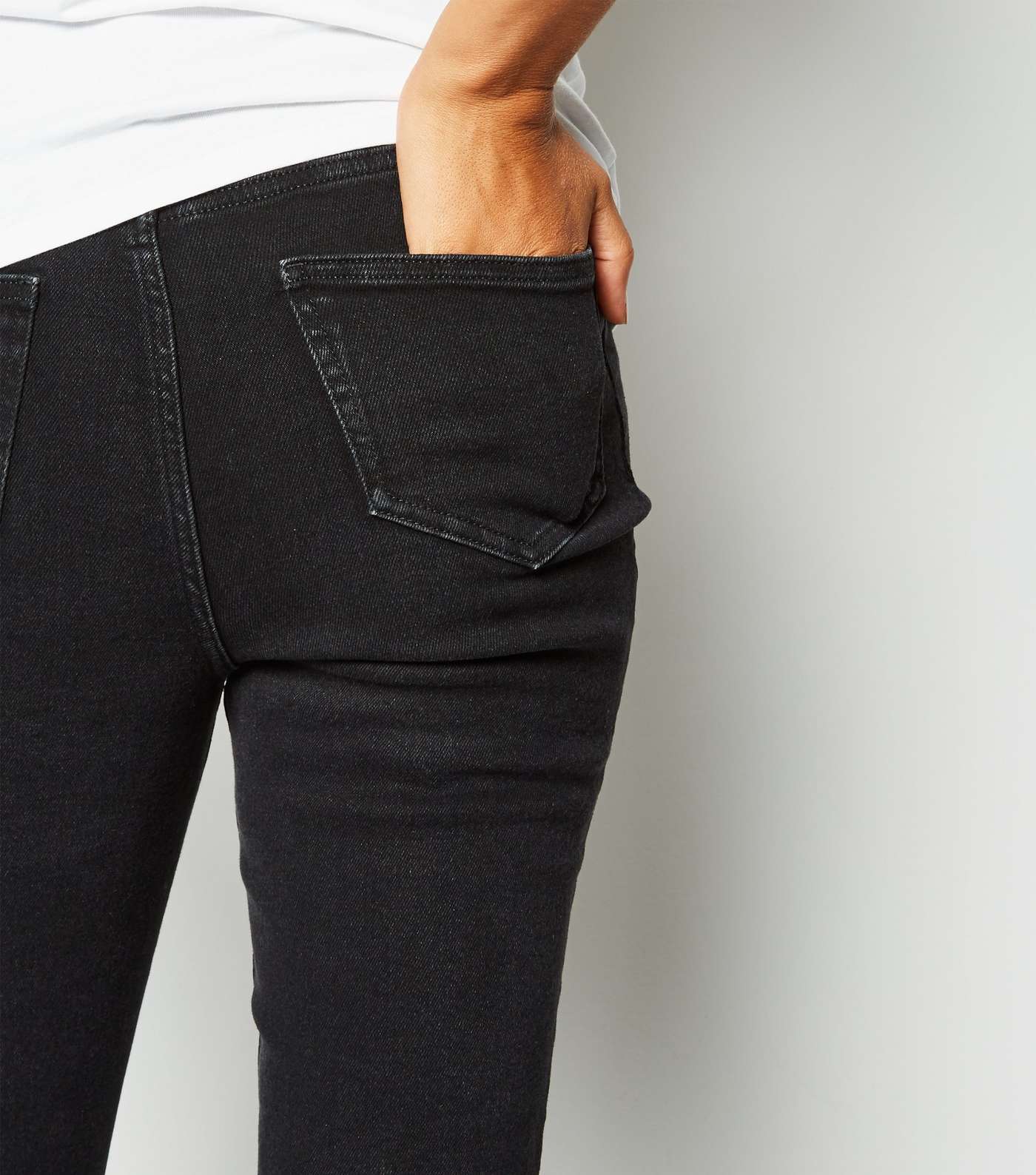 Maternity Black Ripped Knee Under Bump Skinny Jeans Image 5