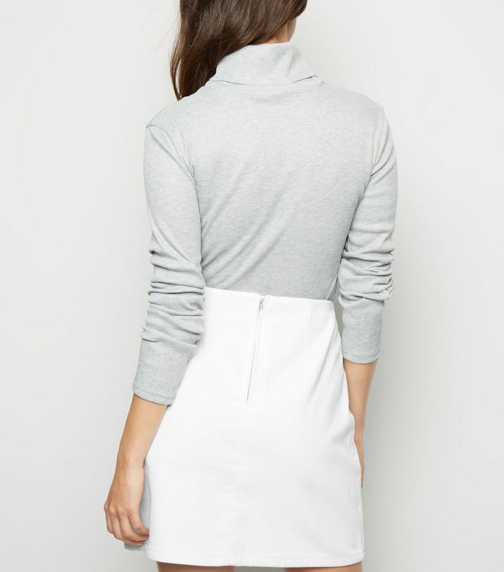 Mini Jupe Blanche En Velours Cotele Et Poches Laterales New Look