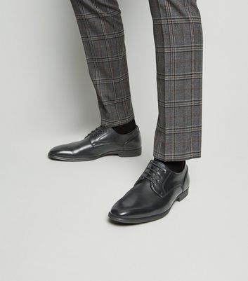 black formal look