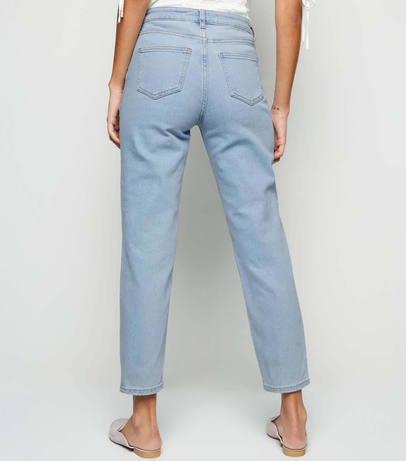 Pale Blue Relaxed Skinny Leyla Jeans Image 3