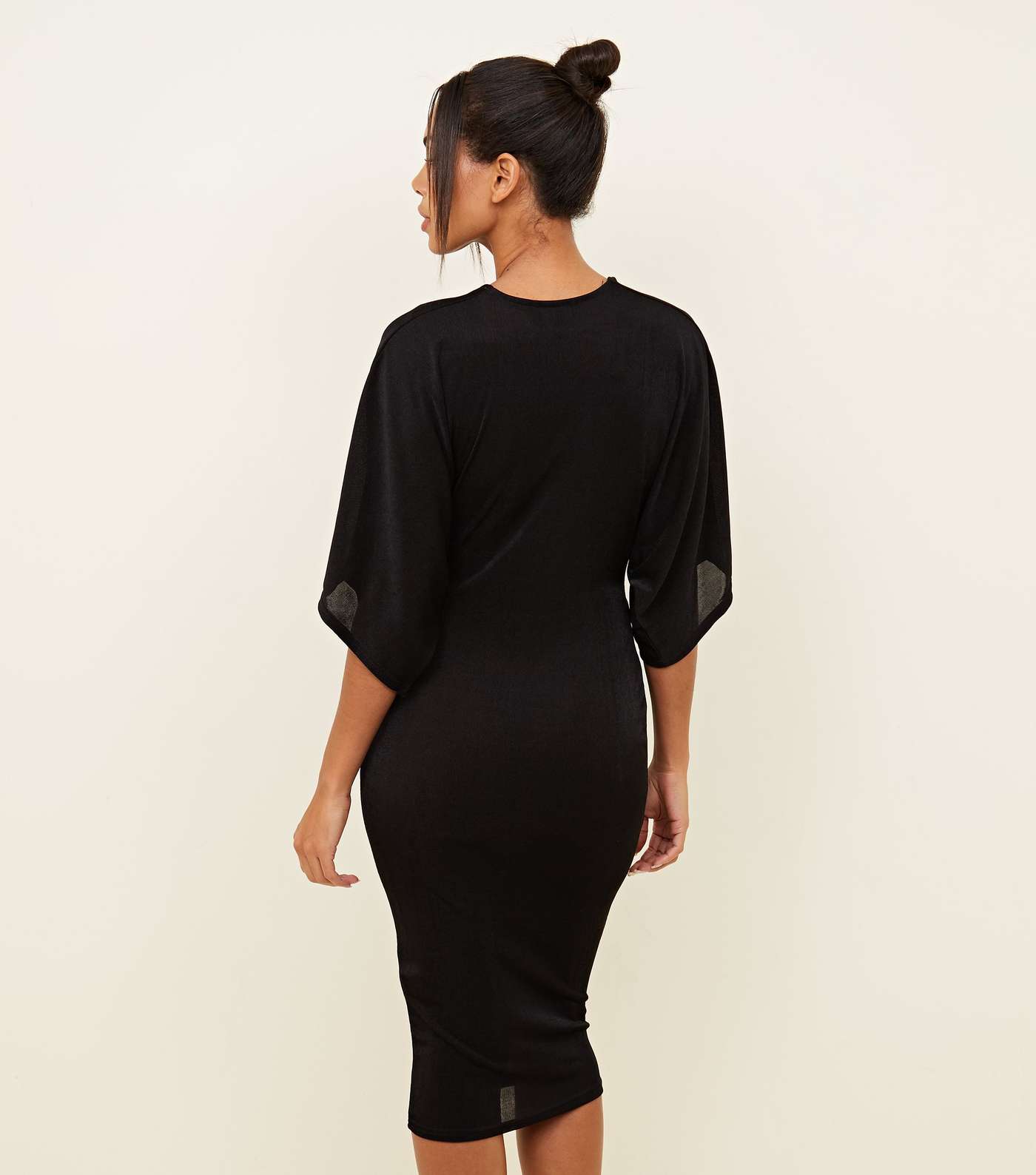 Black Kimono Sleeve Twist Front Midi Dress Image 5