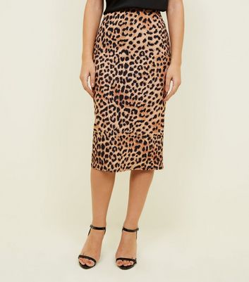 animal print midi pencil skirt