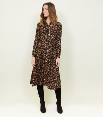midi dress with long boots