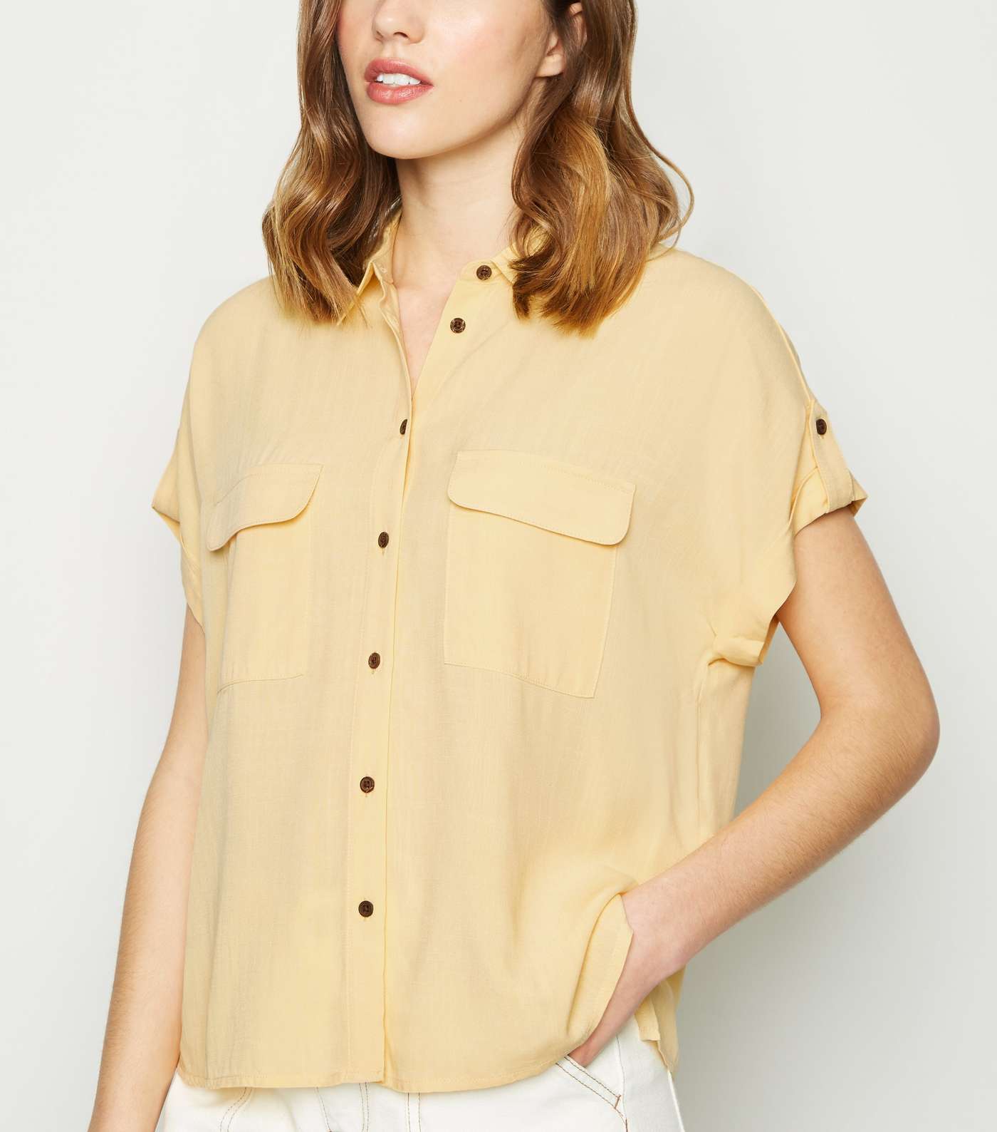 Pale Yellow Pocket Front Short Sleeve Shirt