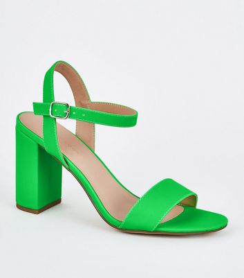 block heels green