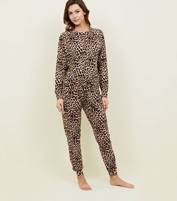 leopard print pyjama