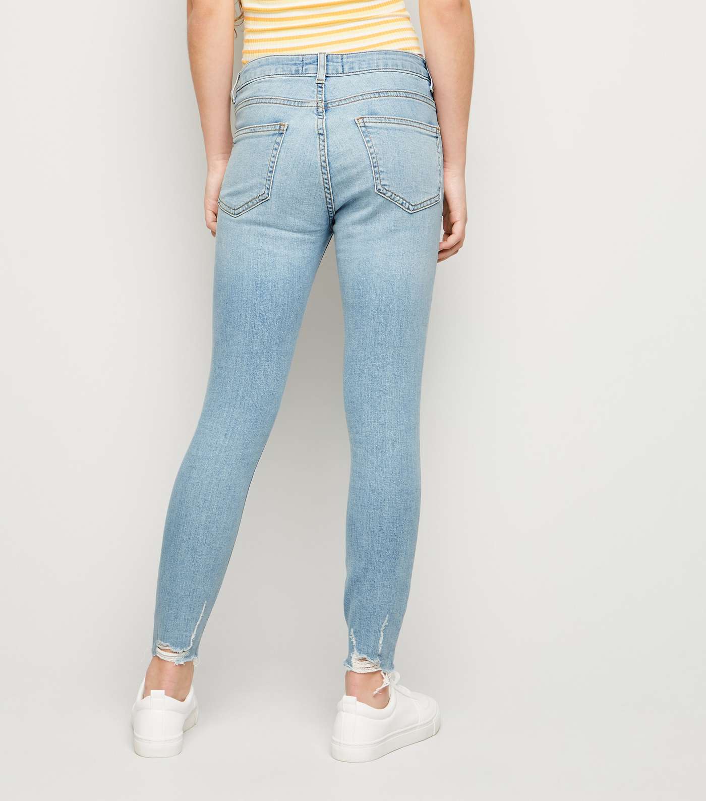 Girls Pale Blue Ripped Skinny Jeans Image 3