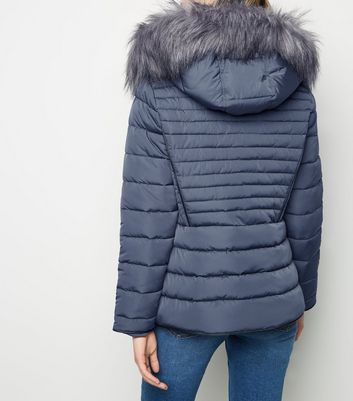 Dark grey coat with fur hood Clearance