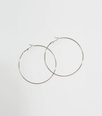 new look black earrings