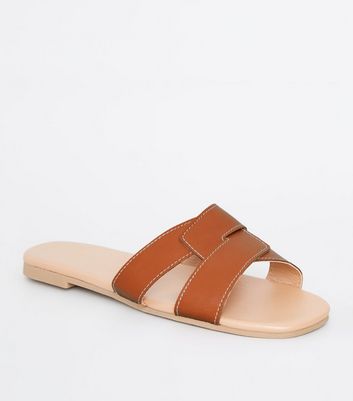 Tan Leather-Look Interlocked Strap Sliders | New Look