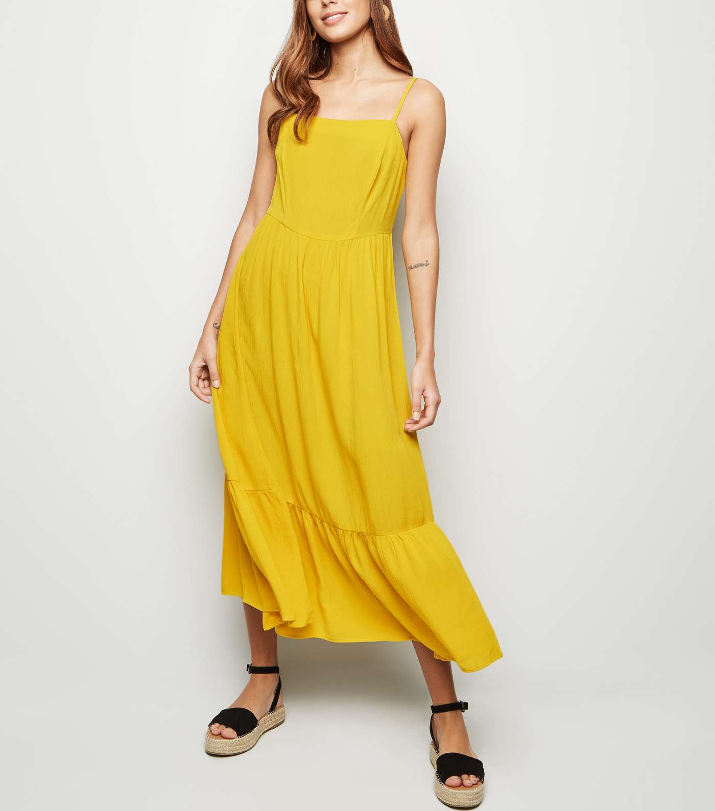 Yellow Crinkle Tiered Hem Midaxi Dress
