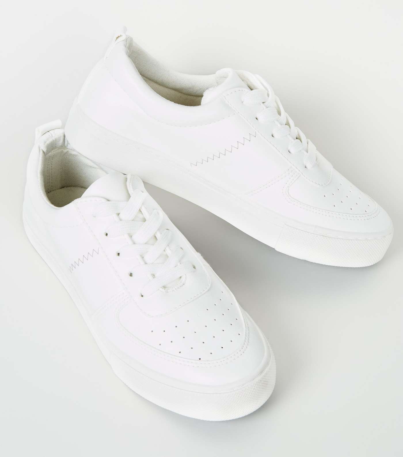 Girls White Leather-Look Lace Up Trainers Image 3