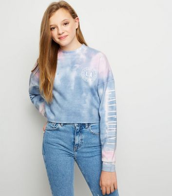 pale blue sweatshirt ladies