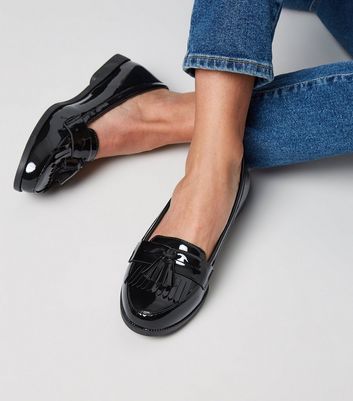 Black Patent Front Tassel Trim Loafers 