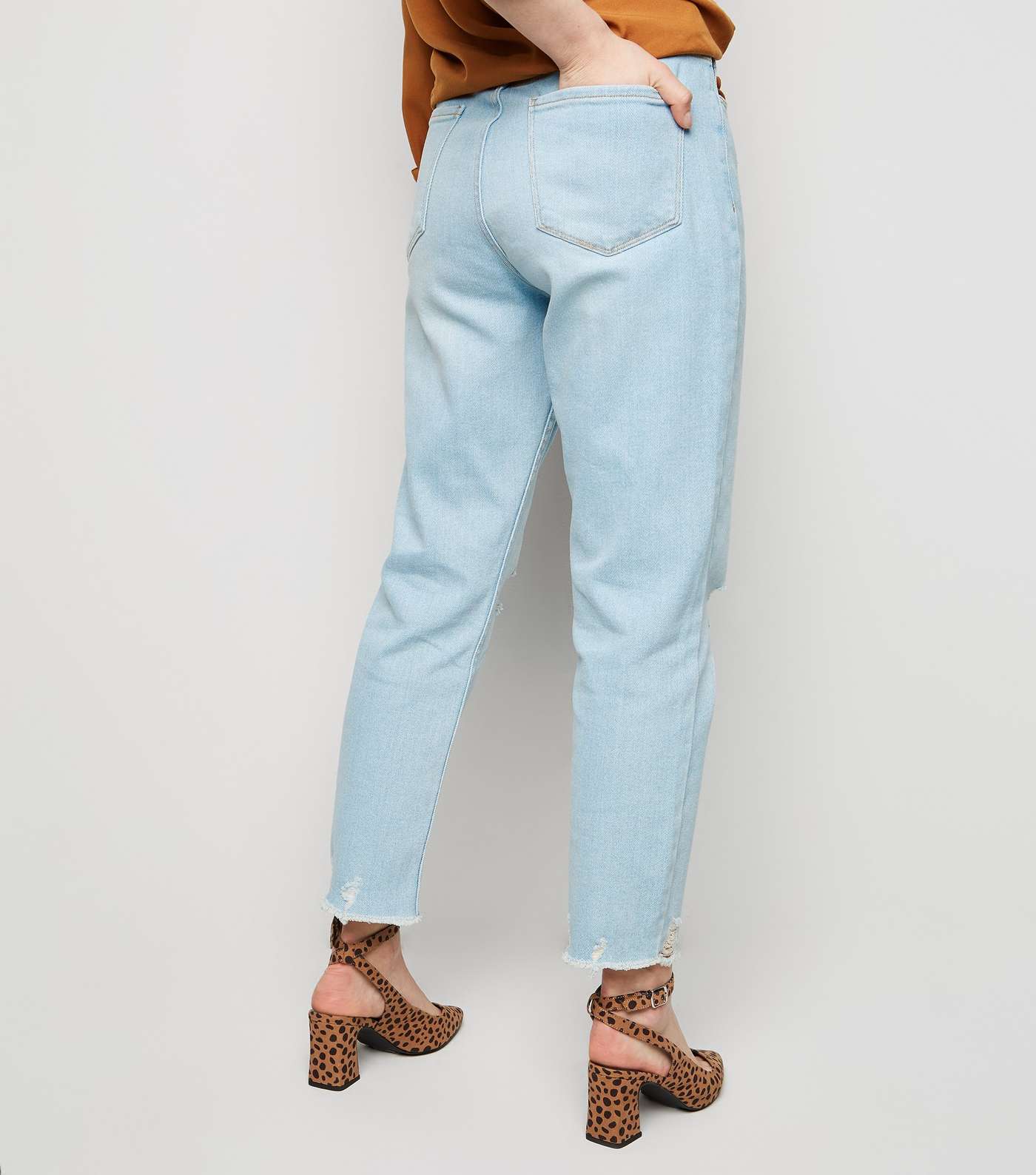 Petite Pale Blue Bleach Wash Ripped Mom Jeans  Image 3