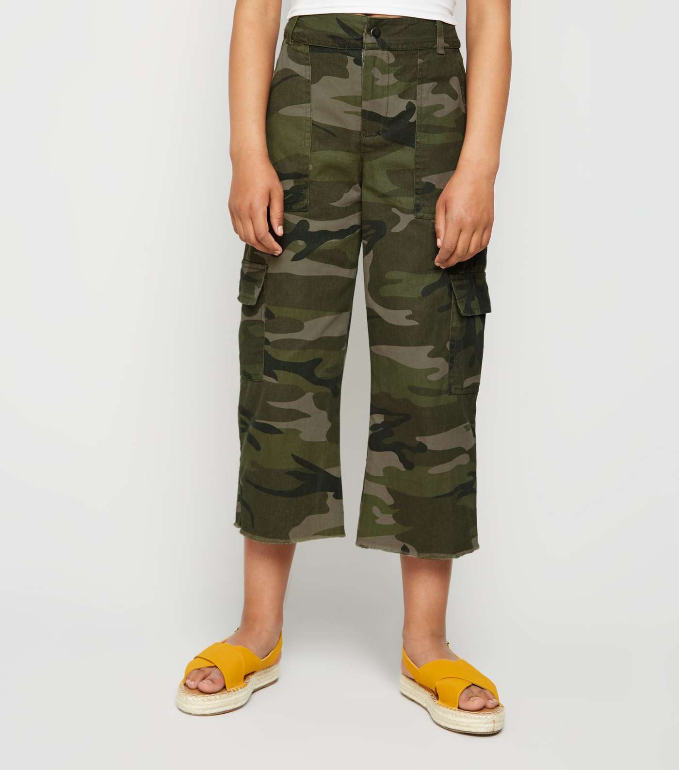 Girls Green Camo Cropped Trousers Image 2