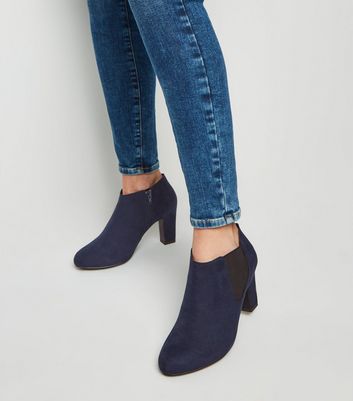 navy blue shoe boots