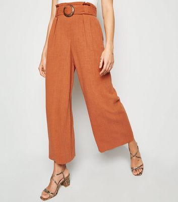 brown linen cropped trousers