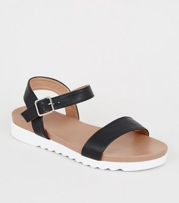 sporty sandals black